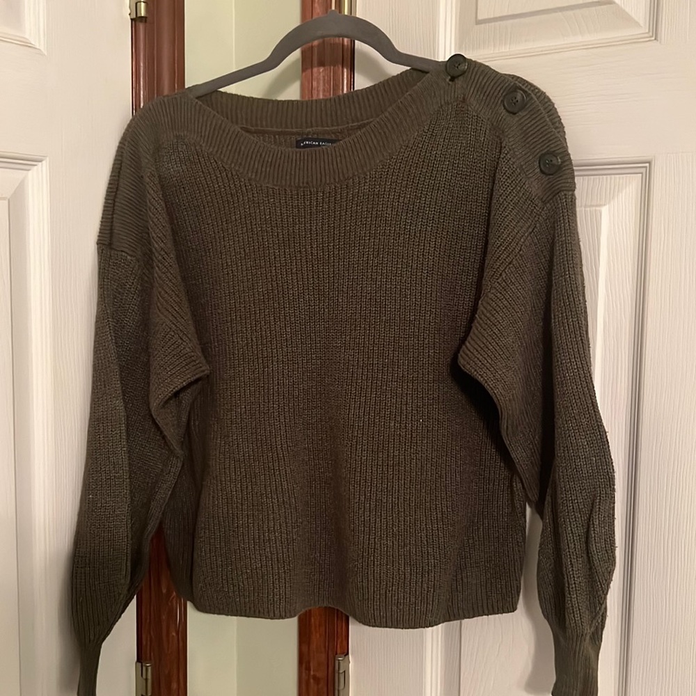 American eagle sweater